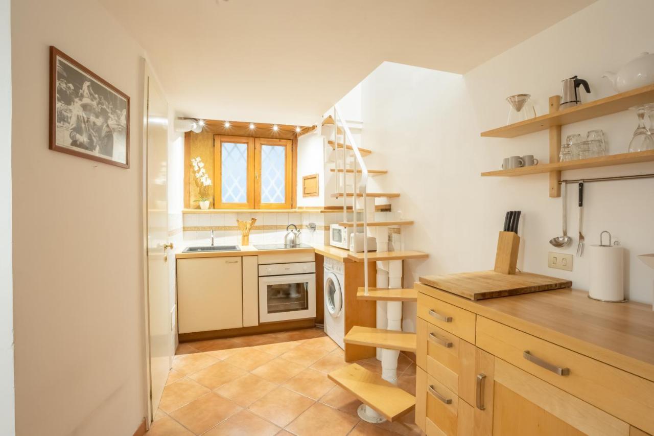 Quiet And Cozy Trastevere Hideaway Roma Ngoại thất bức ảnh