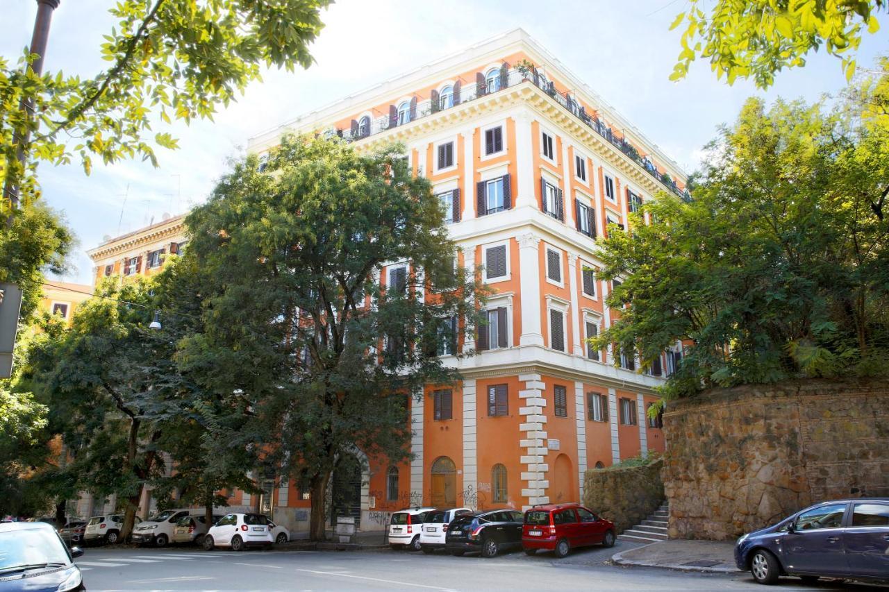 Quiet And Cozy Trastevere Hideaway Roma Ngoại thất bức ảnh