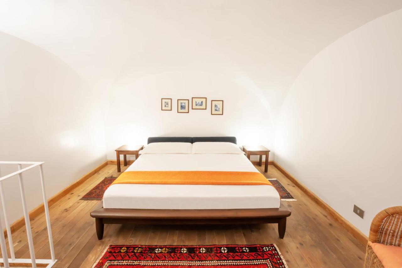 Quiet And Cozy Trastevere Hideaway Roma Ngoại thất bức ảnh